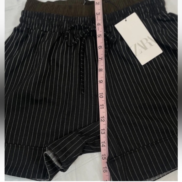 Zara PINSTRIPE BOXER SHORTS Woman’s Size M NEW Black Brown Pockets Elastic Waist - Picture 15 of 15
